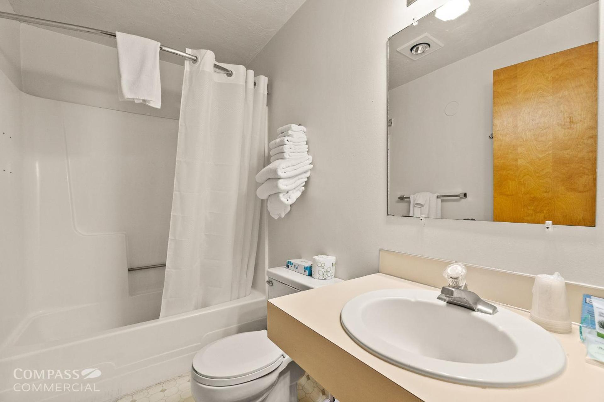 Willamette Pass Inn & Chalets Odell Lake Bagian luar foto