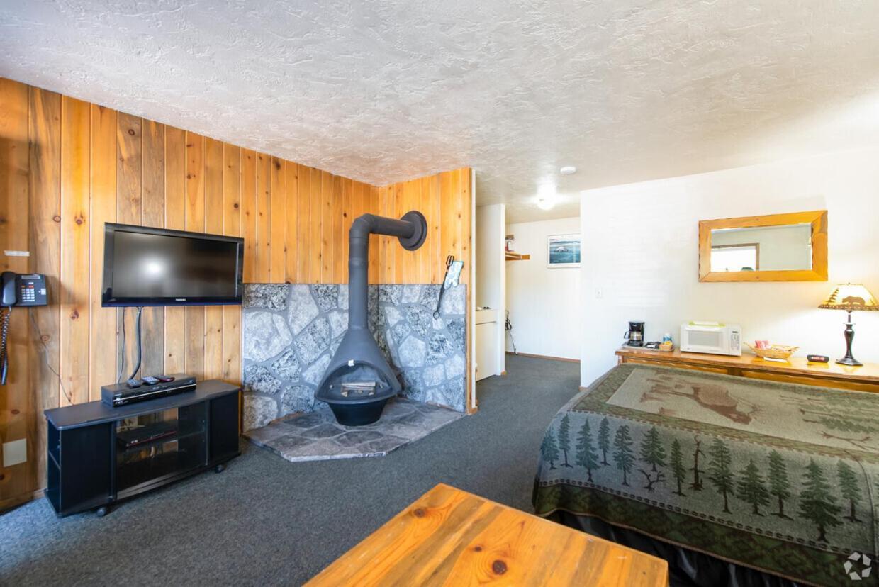 Willamette Pass Inn & Chalets Odell Lake Bagian luar foto